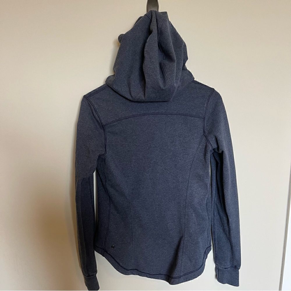 Lululemon Post Sweat Pullover - Picture 11 of 16